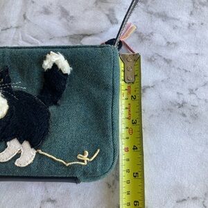 Ethnic Style Embroidered Cat Shoulder Bag